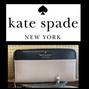 KATE SPADE ♠️ Two-Tone Black and Blush Zip Wallet Brand new without tag